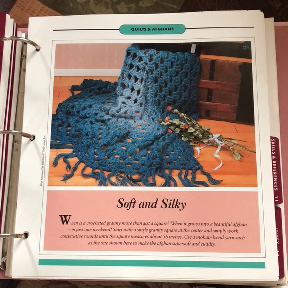 🌼Vintage🌼Two Full Binders of Crafting from Family Circle Weekend Craft Club🌺 - Picture 5 of 12